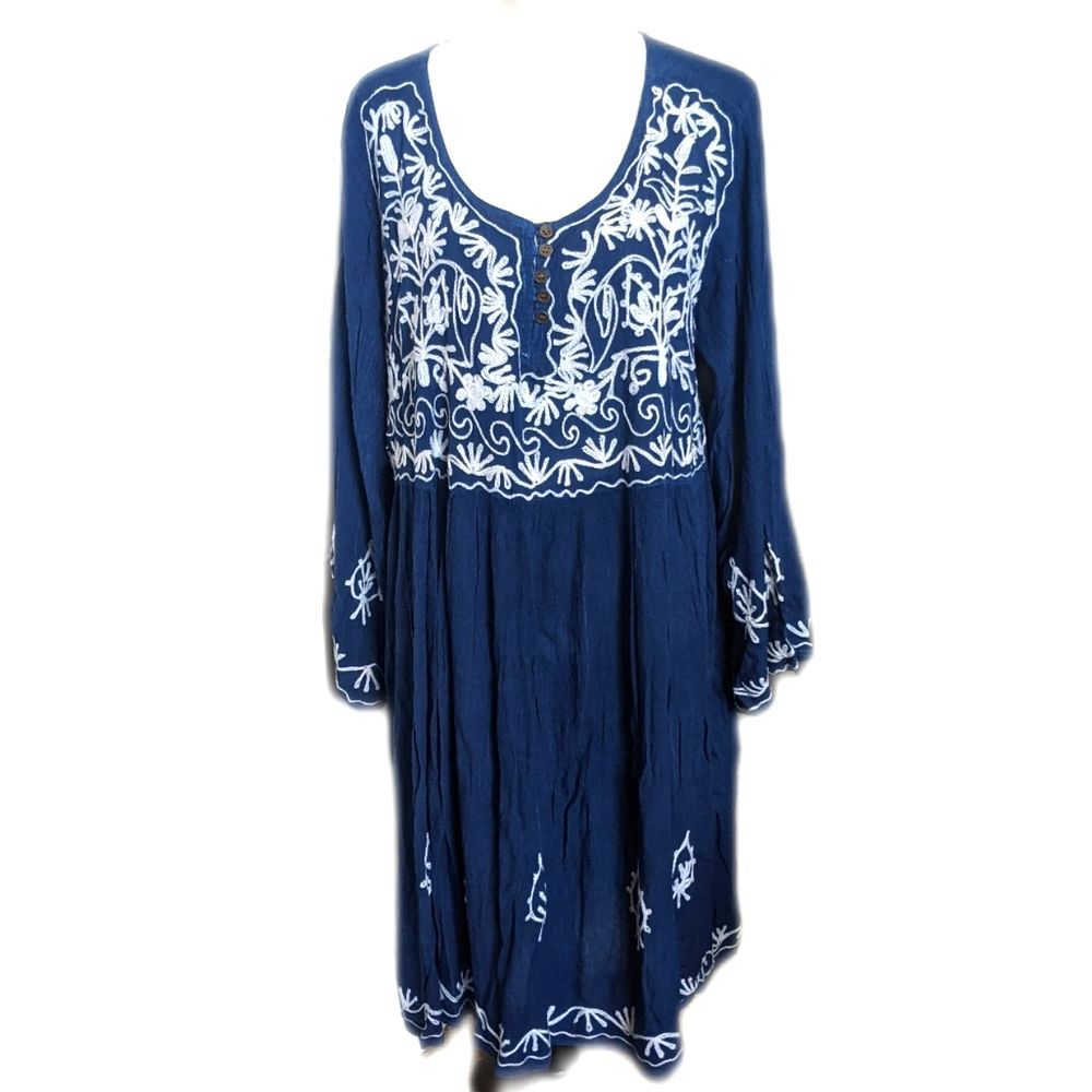 Riviera Sun NWT blue long sleeve dress, white embroidery detail, size L